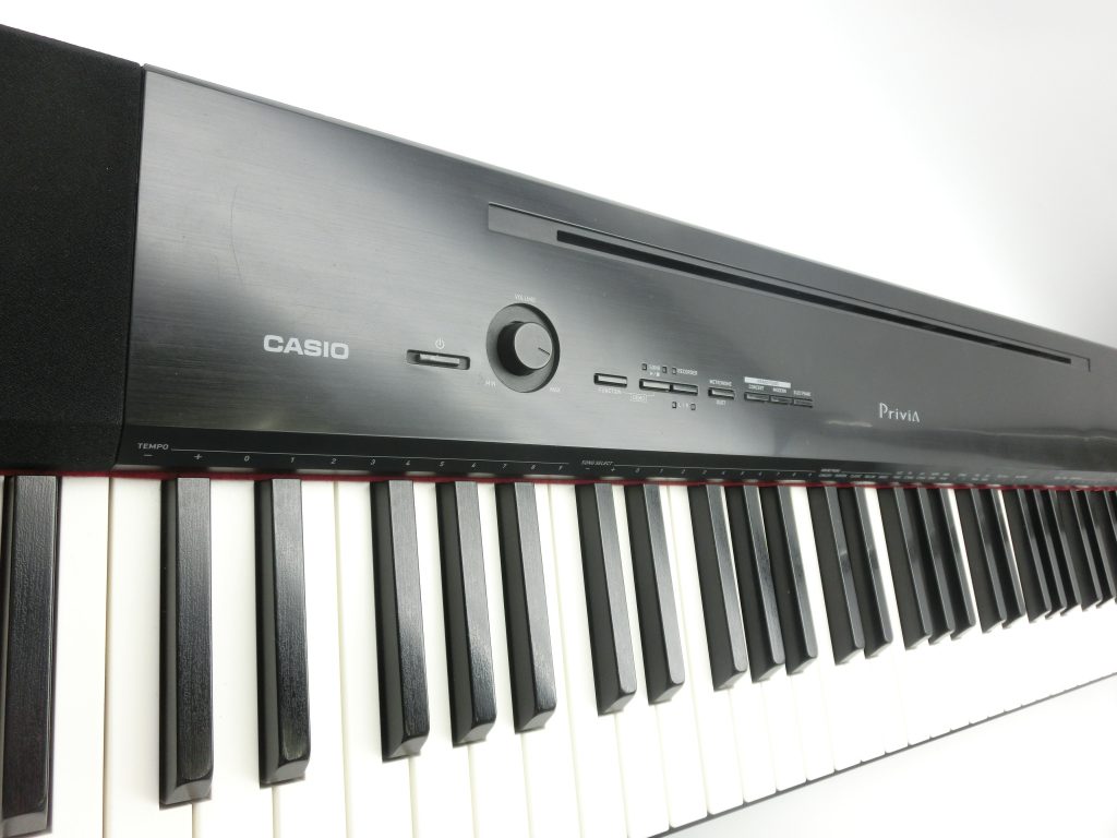 Privia PX-150のアップ画像