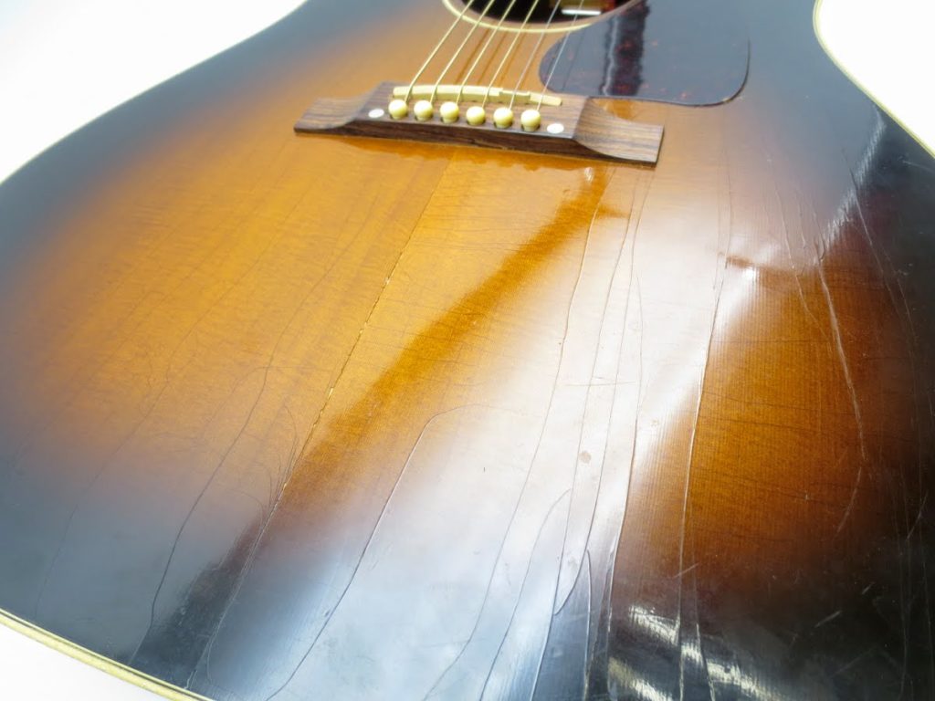 Gibson EARLY J-45 1999年製のウェザーチェック