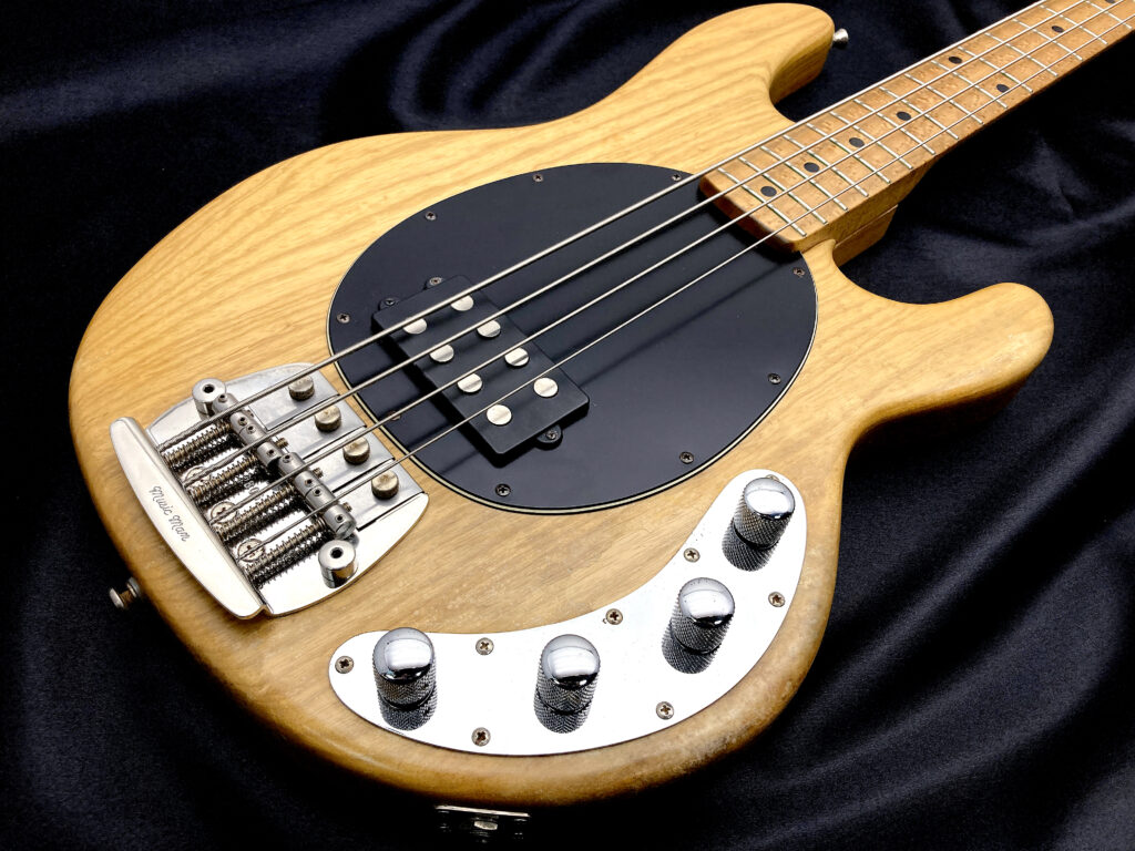 Music Man Stingray 1989年製 ボディ