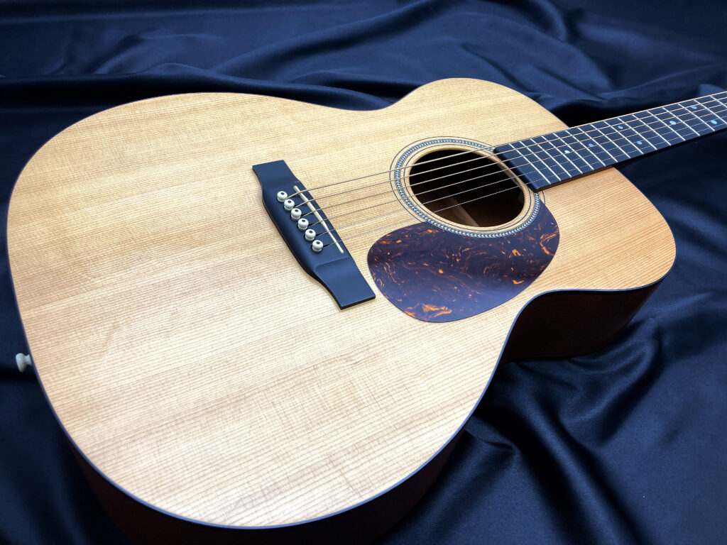 Martin マーチン OOO-16GT 2011年製 ハードケース付 美品 - ホビー 