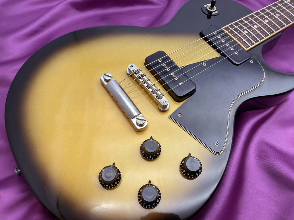 Gibson レスポールスペシャル 1995年製を買取させて頂きました