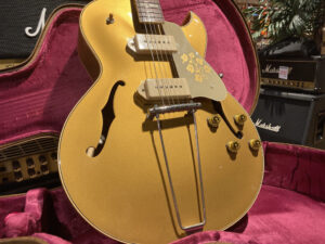 出張買取にて、Gibson 1952 ES-295 Reissue Bullion Gold フルアコを買取頂きました！