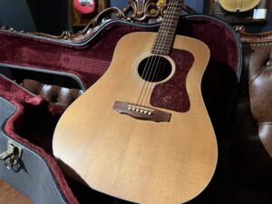 宮城県塩竈市より、Guild USA D4-NT-HR アコースティックギターを買取頂きました！