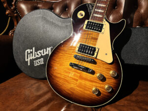 Gibson Les Paul Signature T 2013 Vintage Sunburstを買取させて頂きました！