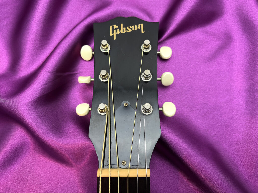 Gibson 1963 J-45 ヘッドロゴ