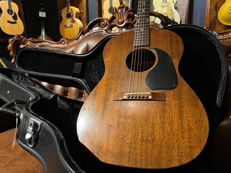 島根県松江市より、Gibson LG-0 1958年製 アコースティックギターを買取頂きました！
