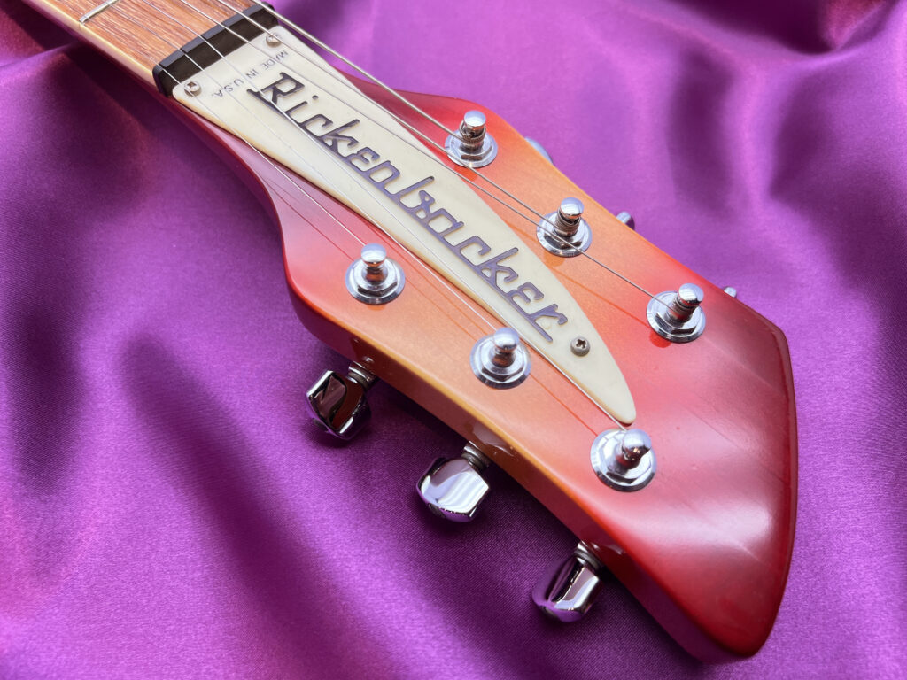 Rickenbacker 620 Fireglo エレキギター ヘッドロゴ