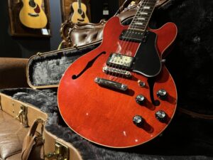 島根県松江市より、Gibson Memphis ES-339 2015 Faded Cherry セミアコギターを買取頂きました！
