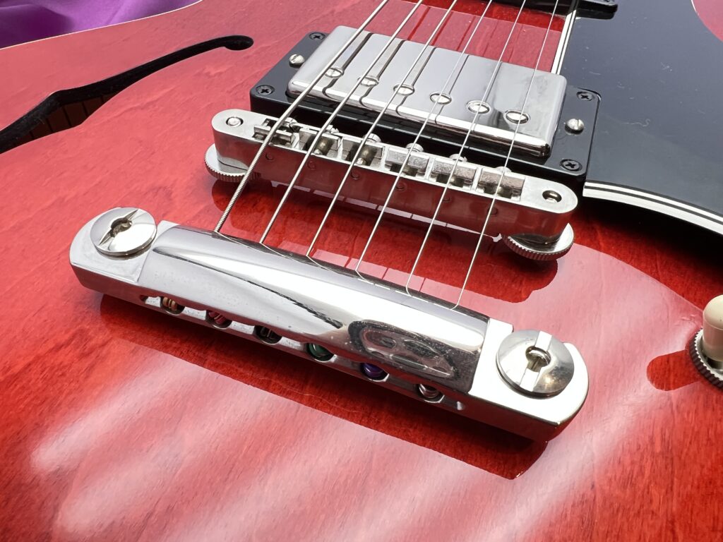 Gibson Memphis ES-339 2015 Faded Cherry セミアコギター ブリッジ