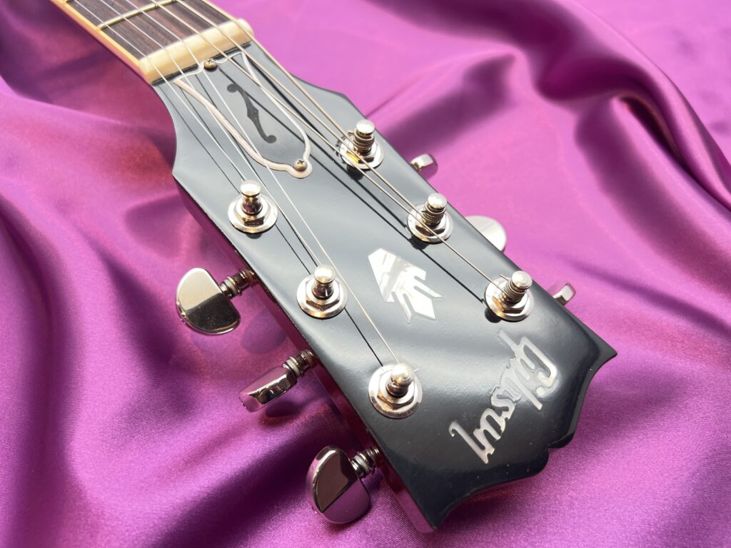 Gibson Memphis ES-339 2015 Faded Cherry セミアコギター ヘッドロゴ