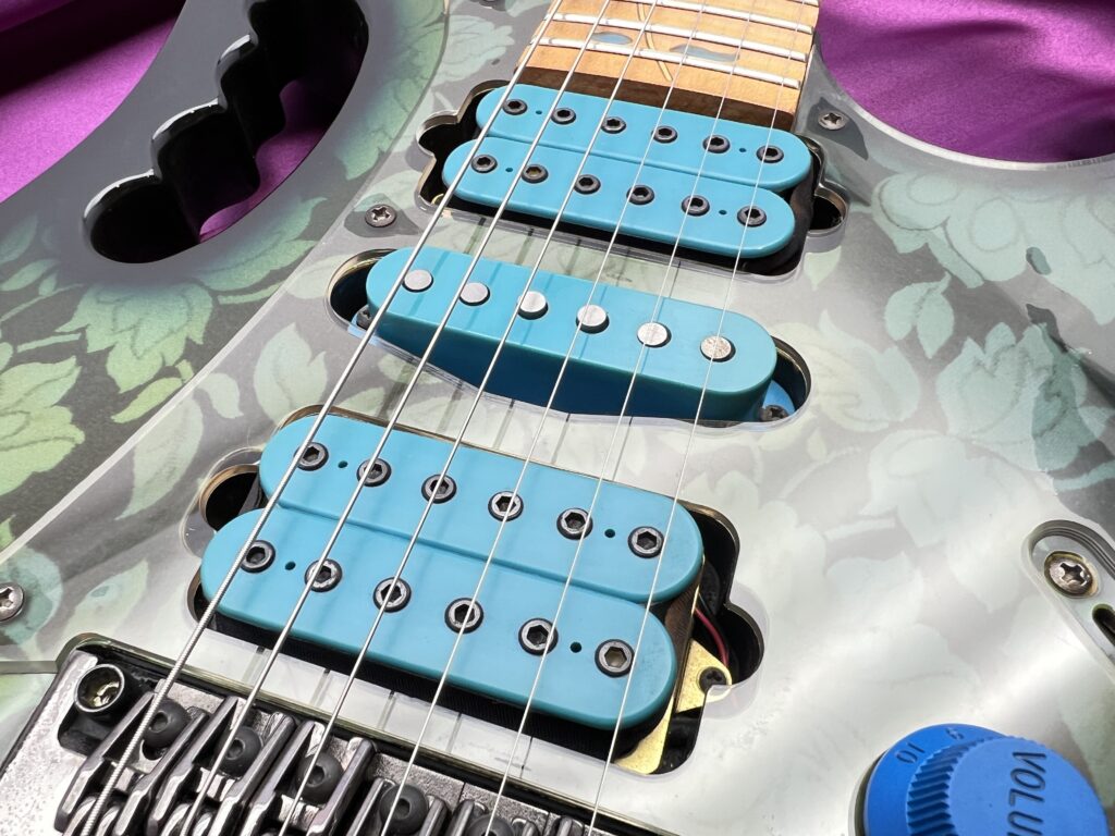 Ibanez JEM77 BFP Blue Floral  1991年製 Steve Vaiモデル ピックアップ