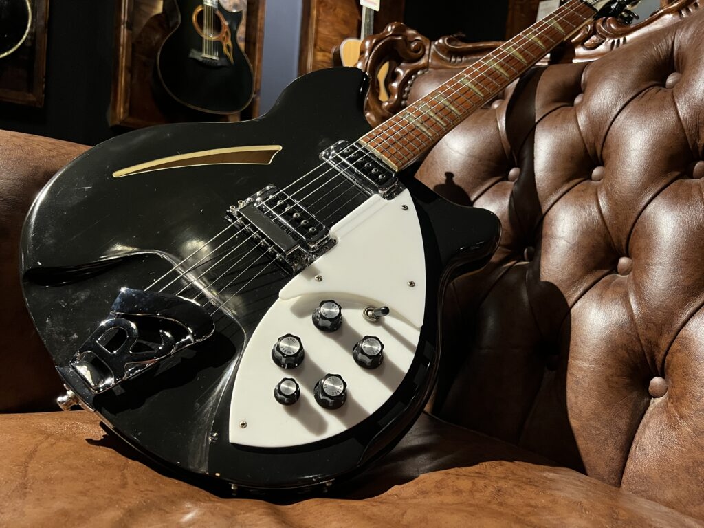 Rickenbacker 360 JG Jetglo エレキギター