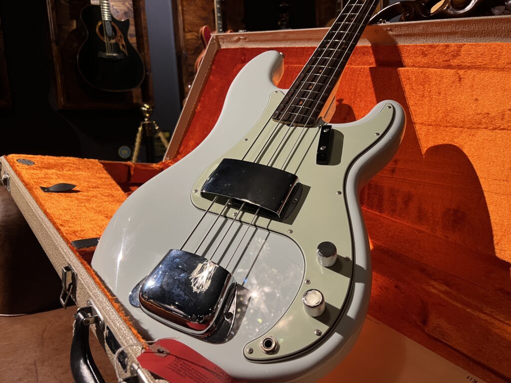 Fender New American Vintage 63 Precision Bass エレキベース