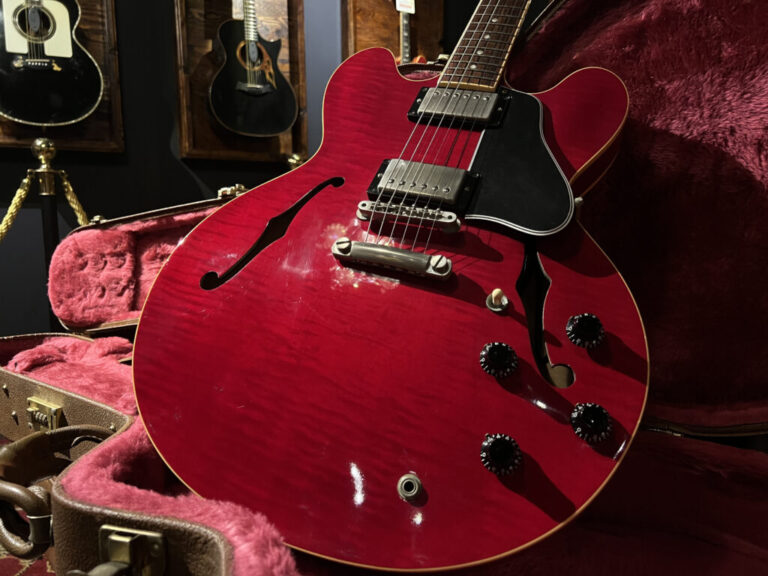 鳥取県倉吉市より、Gibson ES-335 Cherry 1999年製 セミアコギターを買取頂きました！