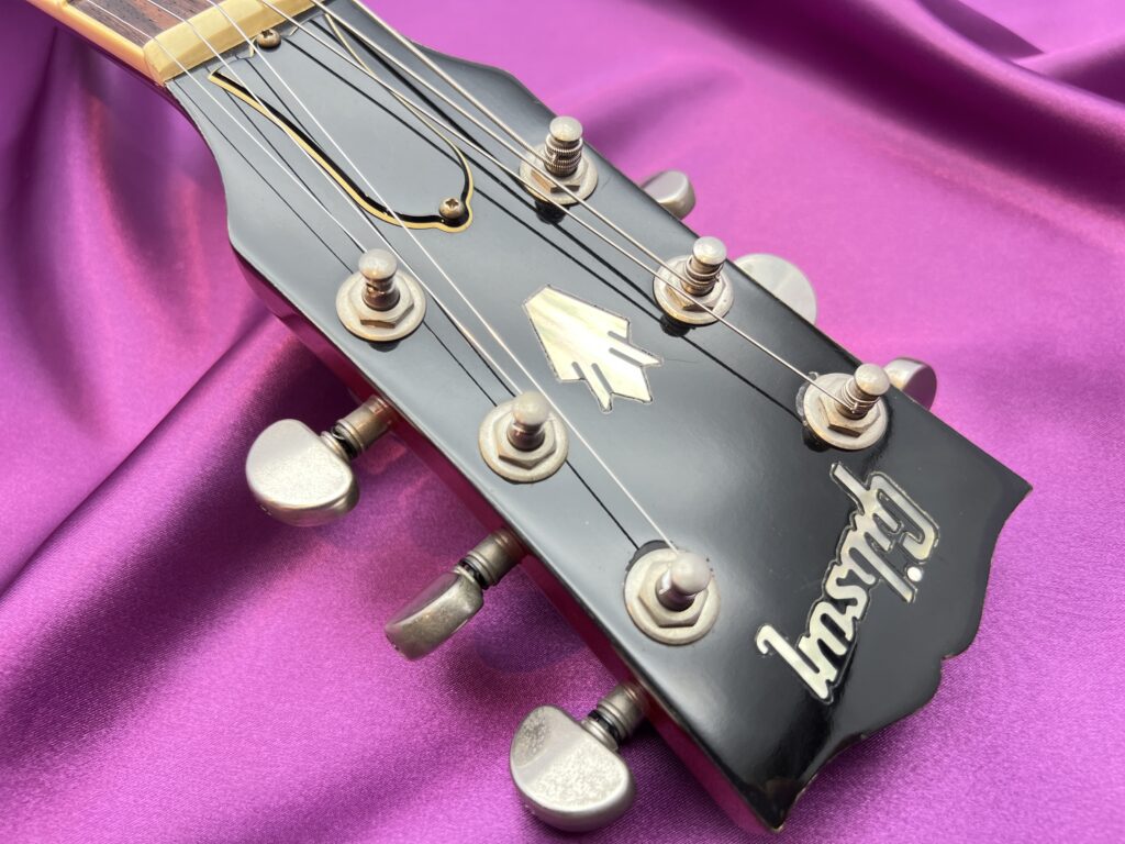 Gibson ES-335 Cherry 1999年製 セミアコギター ヘッドロゴ