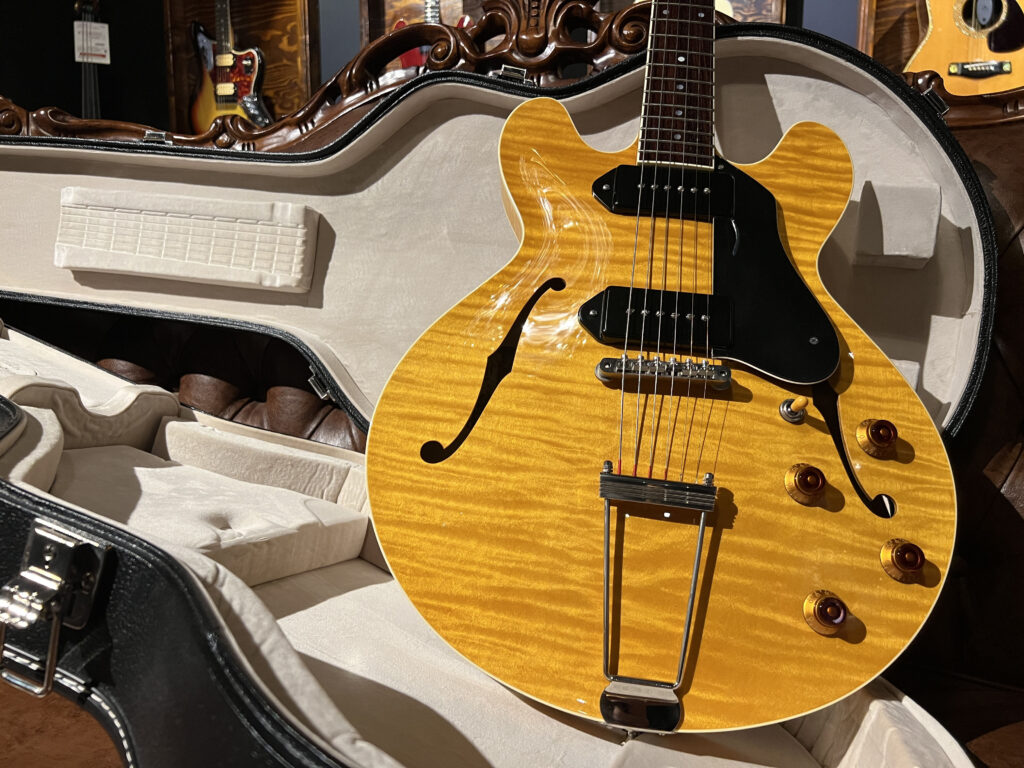 茨城県土浦市より、Collings I-30LC Blonde フルアコを買取頂きました！