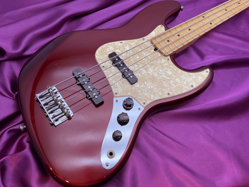 Fender American Standard Jazz Bass エレキベース