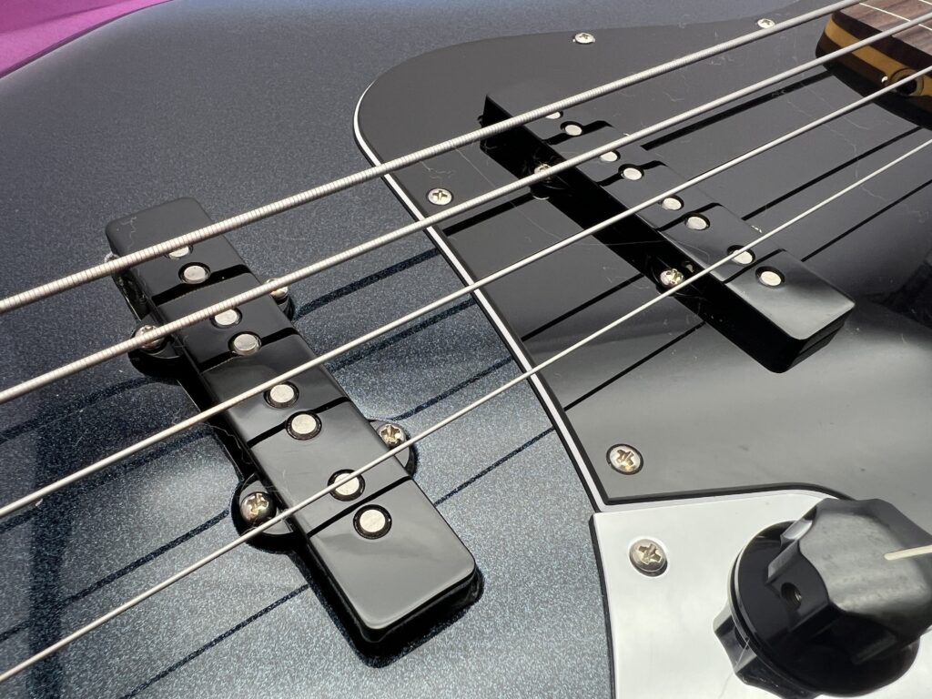 Fender American Professional II Jazz Bass Fretless Dark Night エレキベース ピックアップ