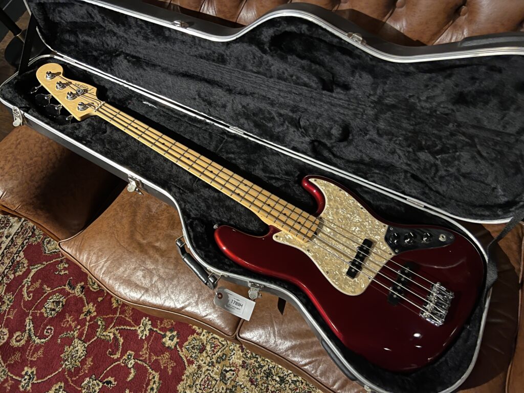 Fender American Standard Jazz Bass エレキベース