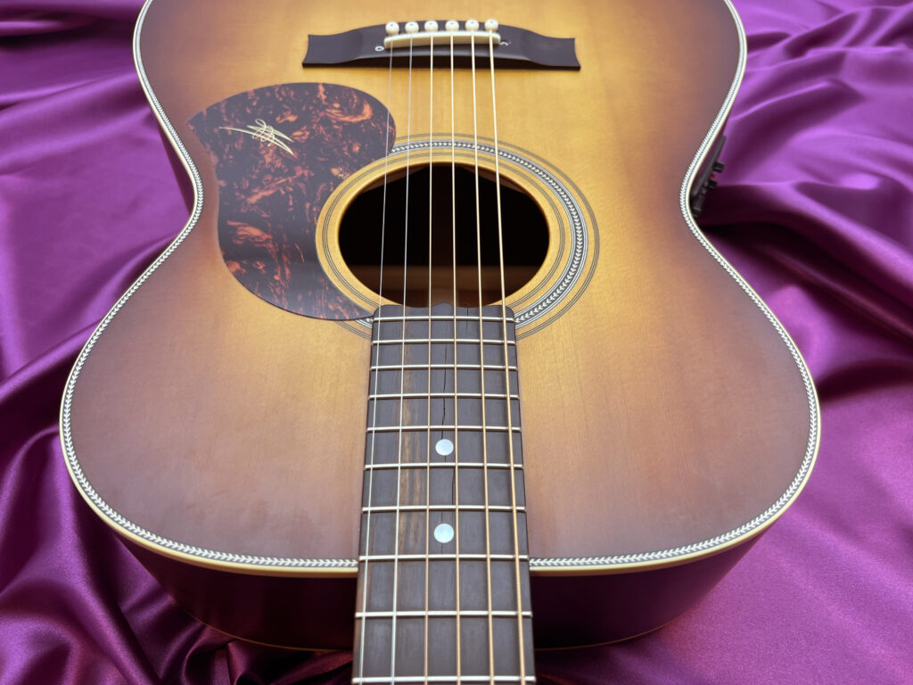 MATON EBG808 NASHVILLE ギター トップ