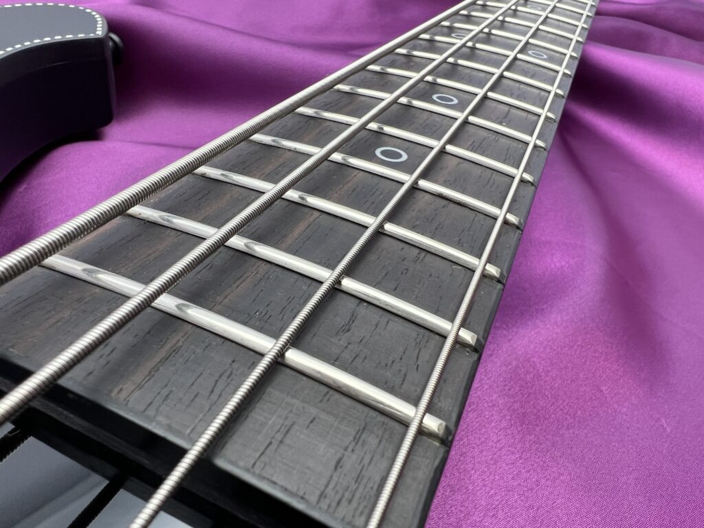 Rickenbacker 4003NOIR エレキベース 指板