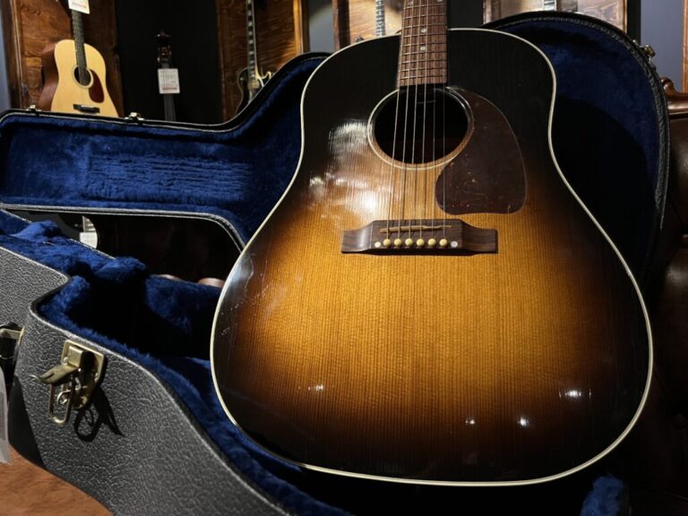 山口県宇部市より、Gibson J-45 2002年製 アコースティックギターを買取させて頂きました！