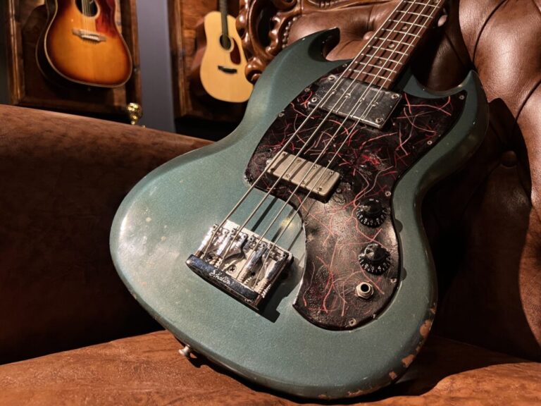 東京都杉並区より、Gibson Melody Maker ビンテージベースを買取させていただきました！