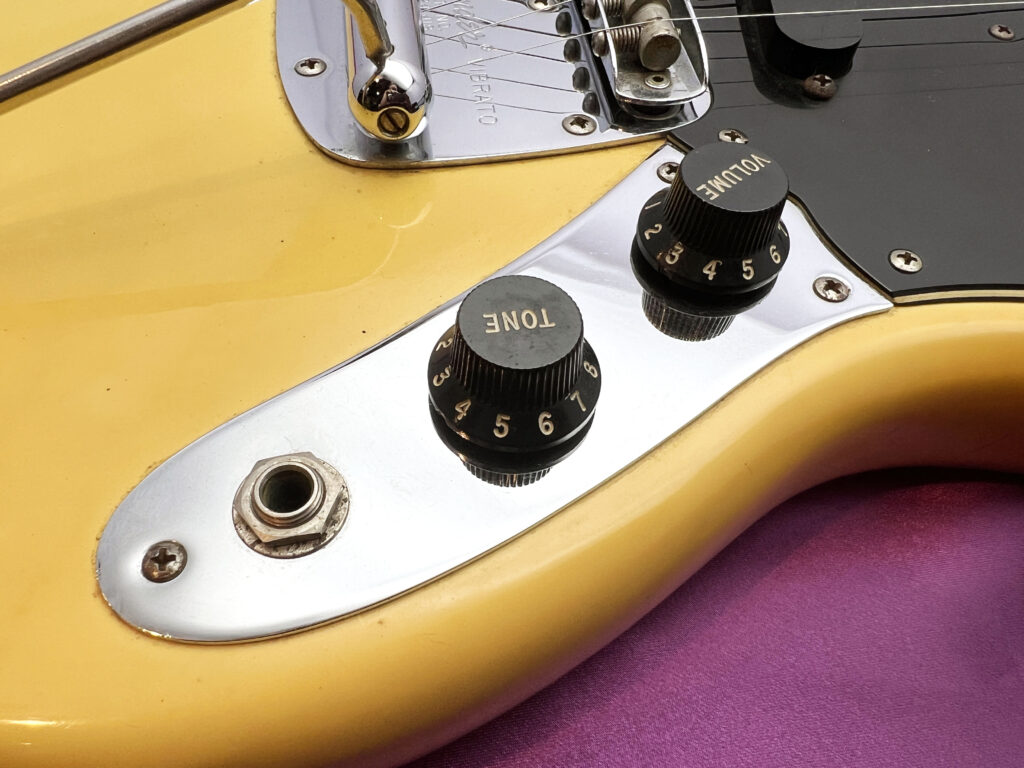 Fender Mustang 78年製 エレキギター コントロール