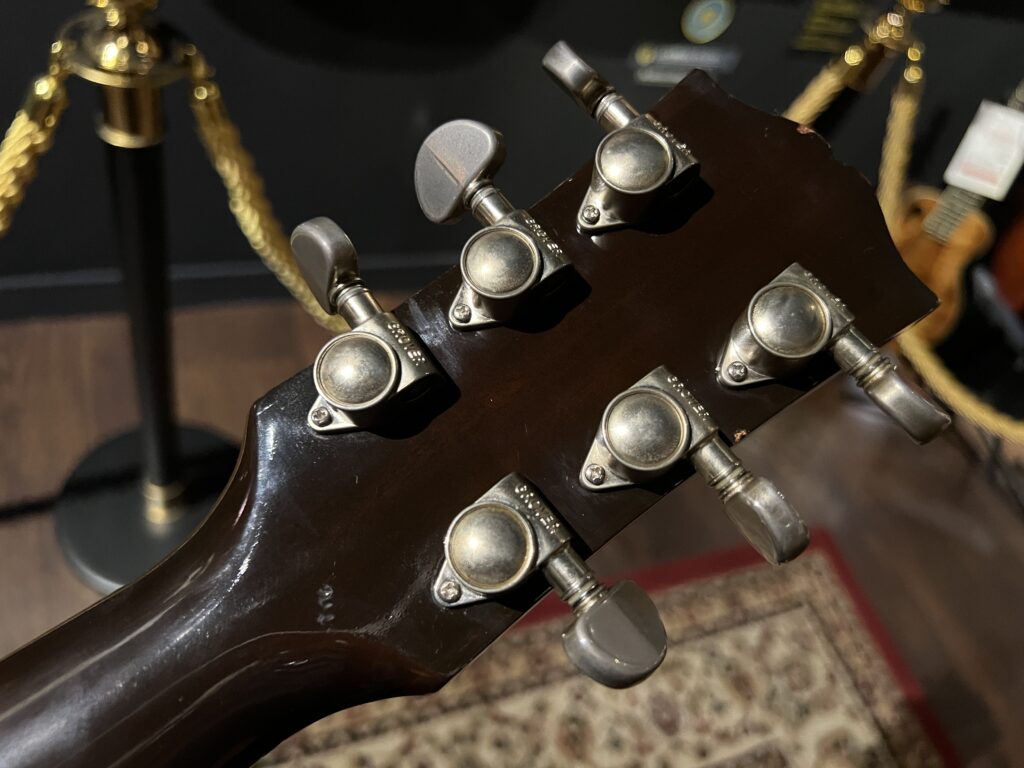 Gibson J-45 Standard 2013年製 アコースティックギター ペグ
