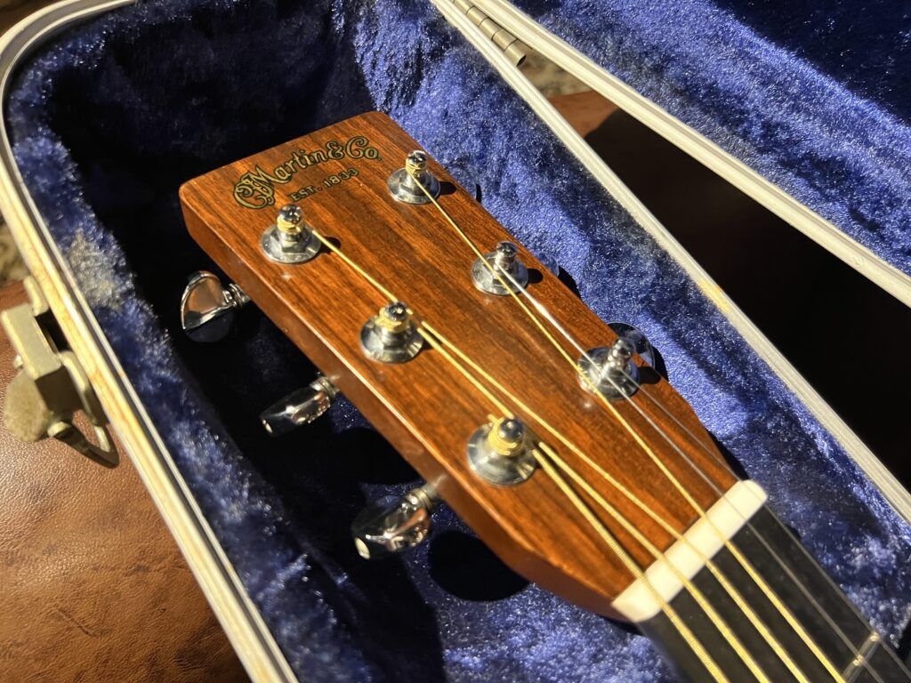 Martin D-28 1974年製 ビンテージギター ヘッドロゴ