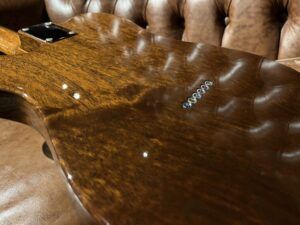 Freedom Custom Guitar Research Brown Pepper エレキギター ボディ裏