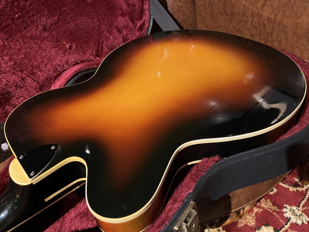 Gretsch 7560 Double Anniversary  1974年製 ビンテージギター ボディ裏