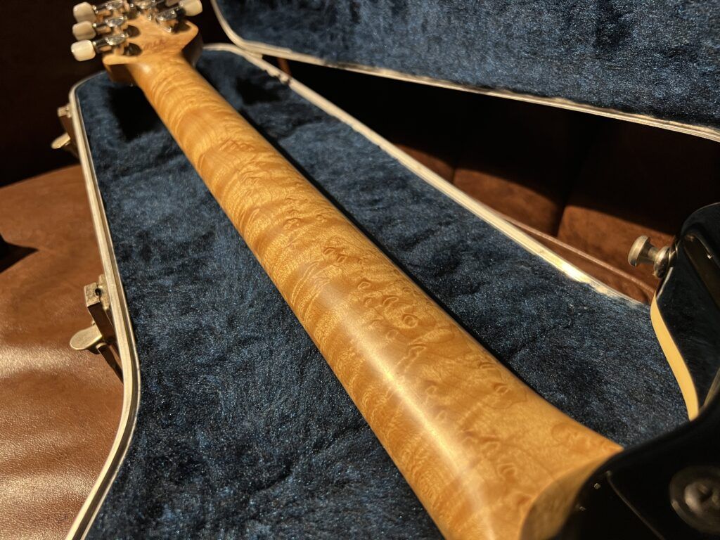 Peavey USA EVH Wolfgang Hardtail エレキギター バースアイメイプルネック