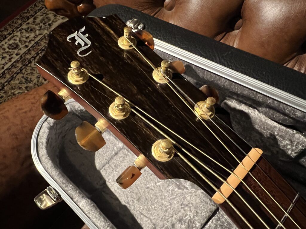 Furch G23-LFCT アコースティックギター ヘッドロゴ