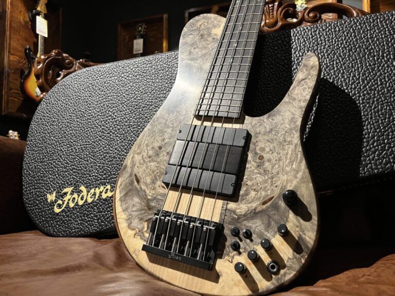 東京都大田区より、Fodera Matt Garrison Signature Imperial 5st 2017 エレキベースを買取させて頂きました！