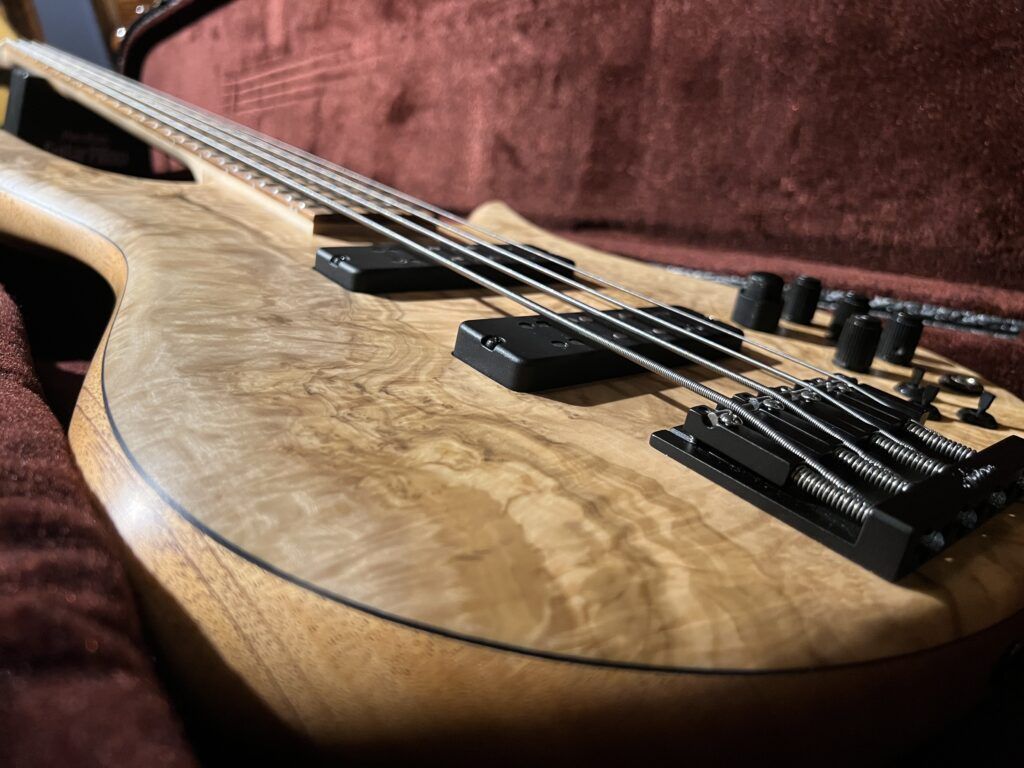 Fodera 2020 Anniversary Monarch 4 Deluxe エレキベース オリーブトップ