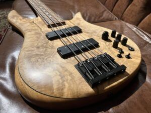 Fodera 2020 Anniversary Monarch 4 Deluxe エレキベース