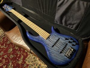 F-Bass BN5-EL エレキベース