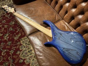 F-Bass BN5-EL エレキベース 裏面