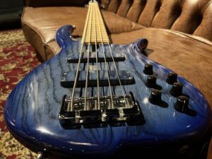 F-Bass BN5-EL エレキベース