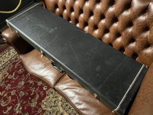 Rickenbacker 4001 Jetglo 1977年製 エレキベース ハードケース