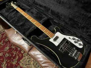 Rickenbacker 4001 Jetglo 1977年製 エレキベース