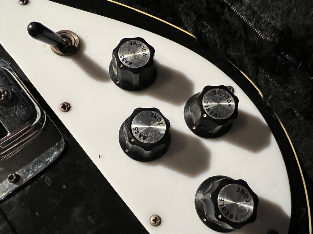 Rickenbacker 4001 Jetglo 1977年製 エレキベース コントロール