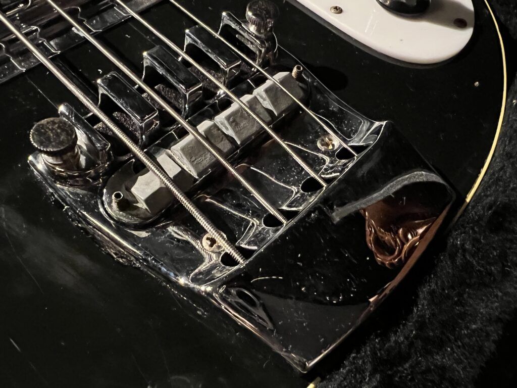 Rickenbacker 4001 Jetglo 1977年製 エレキベース ブリッジ