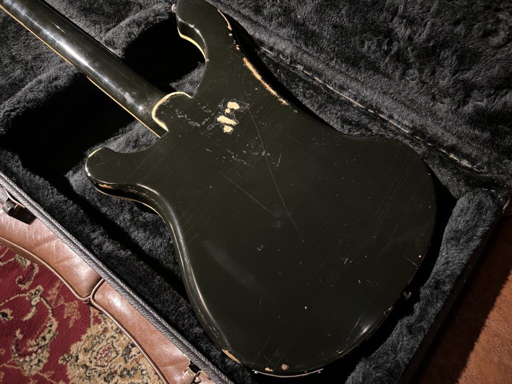 Rickenbacker 4001 Jetglo 1977年製 エレキベース ボディ裏