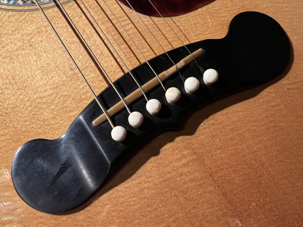 Gibson Custom Line CL-40 Artist 1997年製 アコースティックギター ブリッジ/サドル