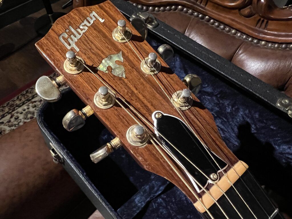 Gibson Custom Line CL-40 Artist 1997年製 アコースティックギター ヘッドロゴ