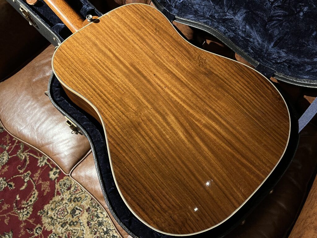 Gibson Custom Line CL-40 Artist 1997年製 アコースティックギター ボディ裏