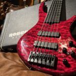 長野県上田市より、Roscoe Century6 Trans Red 6弦ベースを買取させて頂きました！