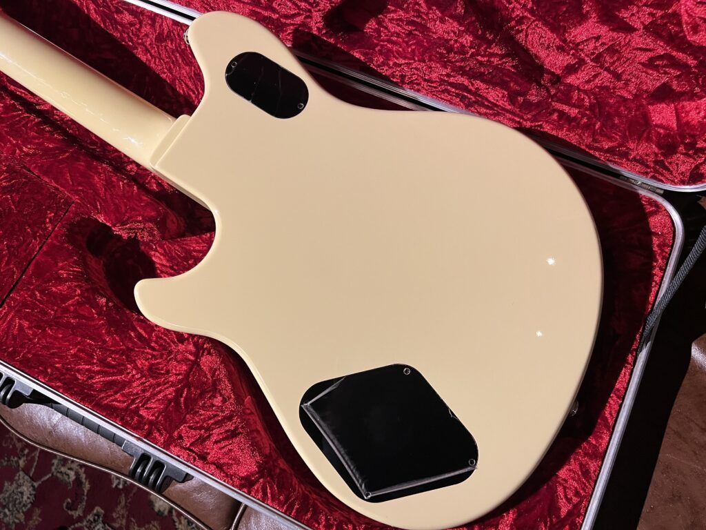 EVH Wolfgang Custom White エレキギター ボディ裏